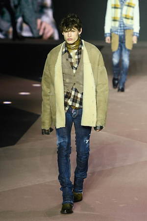 2020-21 F/W  DSQUARED2【TIDY BIKER JEAN】