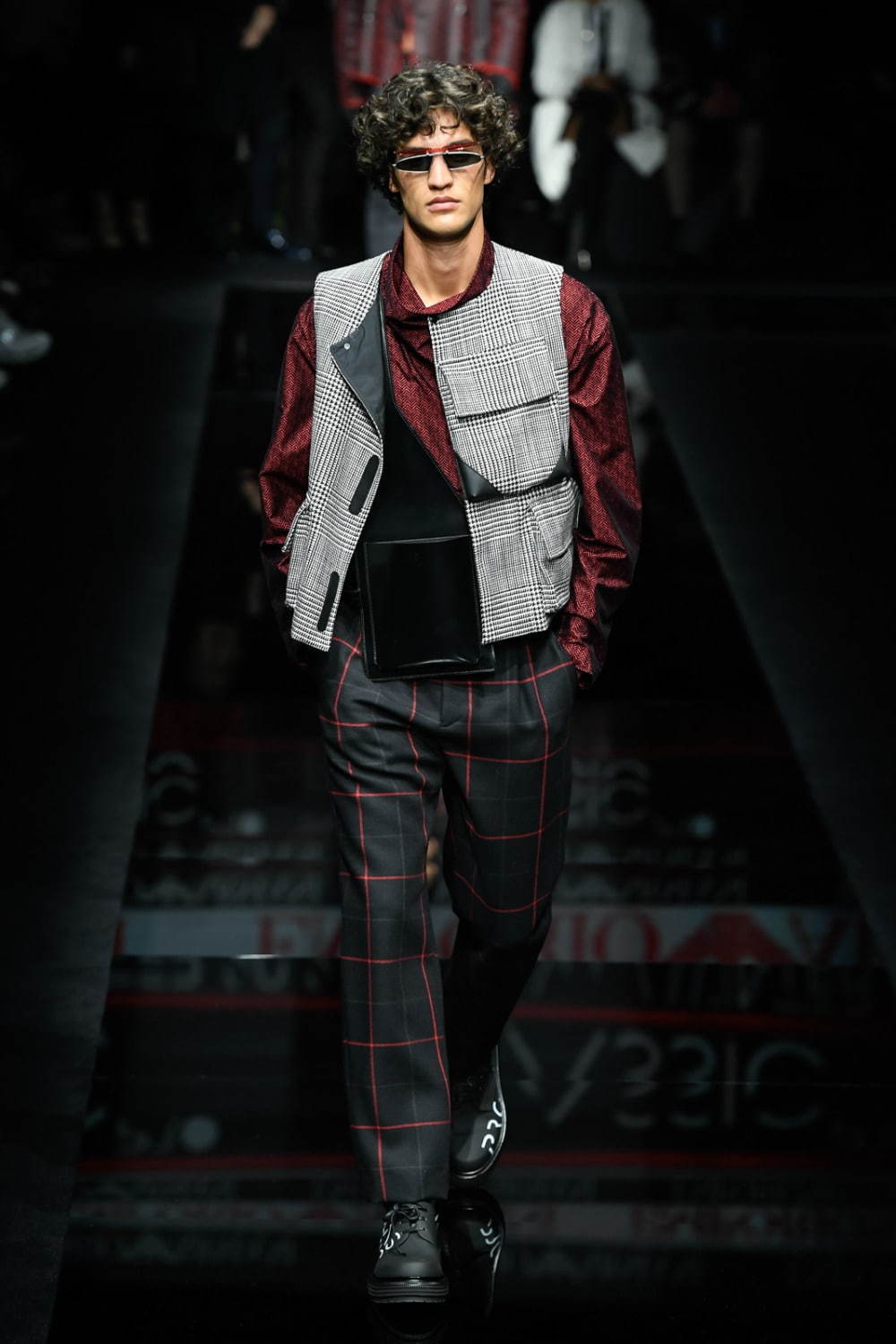 エンポリオ アルマーニ(EMPORIO ARMANI) 2020-21年秋冬メンズコレクション シルエット - 写真22