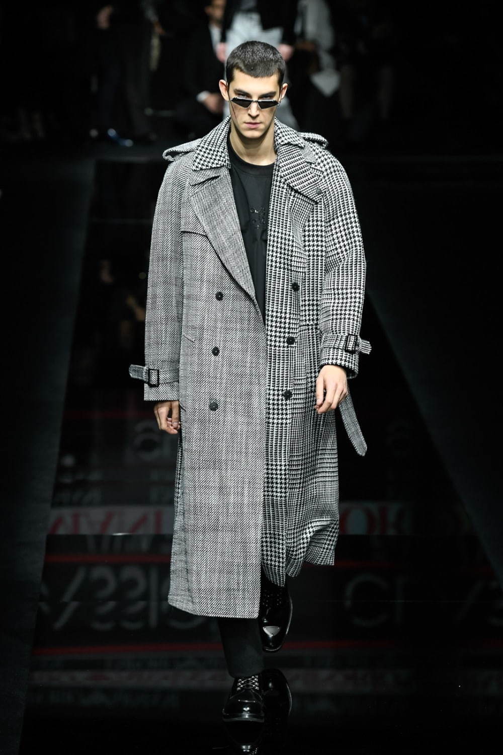 エンポリオ アルマーニ(EMPORIO ARMANI) 2020-21年秋冬メンズコレクション シルエット - 写真59