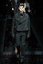 エンポリオ アルマーニ 2020年秋冬メンズコレクション - 時代が求める高機能クラシックウェア｜写真100