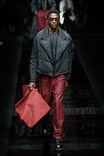 エンポリオ アルマーニ 2020年秋冬メンズコレクション - 時代が求める高機能クラシックウェア｜写真20