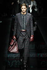 エンポリオ アルマーニ 2020年秋冬メンズコレクション - 時代が求める高機能クラシックウェア｜写真50