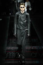 エンポリオ アルマーニ 2020年秋冬メンズコレクション - 時代が求める高機能クラシックウェア｜写真80