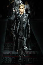 エンポリオ アルマーニ 2020年秋冬メンズコレクション - 時代が求める高機能クラシックウェア｜写真89