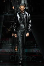 エンポリオ アルマーニ 2020年秋冬メンズコレクション - 時代が求める高機能クラシックウェア｜写真95