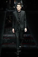 エンポリオ アルマーニ 2020年秋冬メンズコレクション - 時代が求める高機能クラシックウェア｜写真98