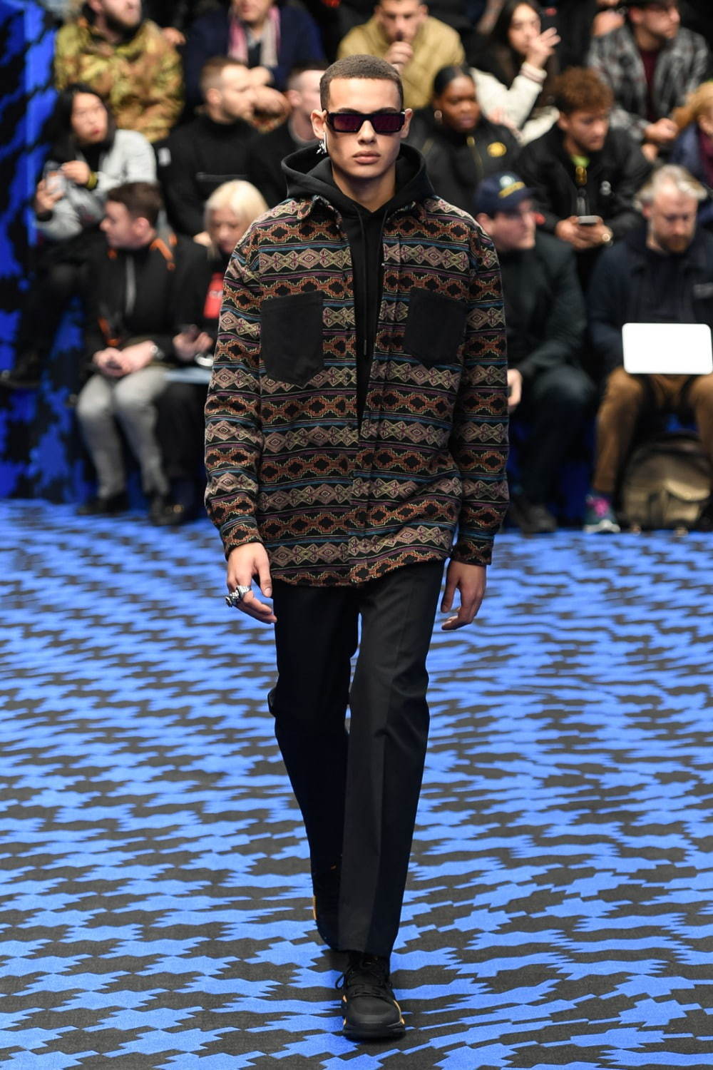 マルセロ・ブロン カウンティ・オブ・ミラン 2020-21年秋冬<span>コレクション</span> - 写真9
