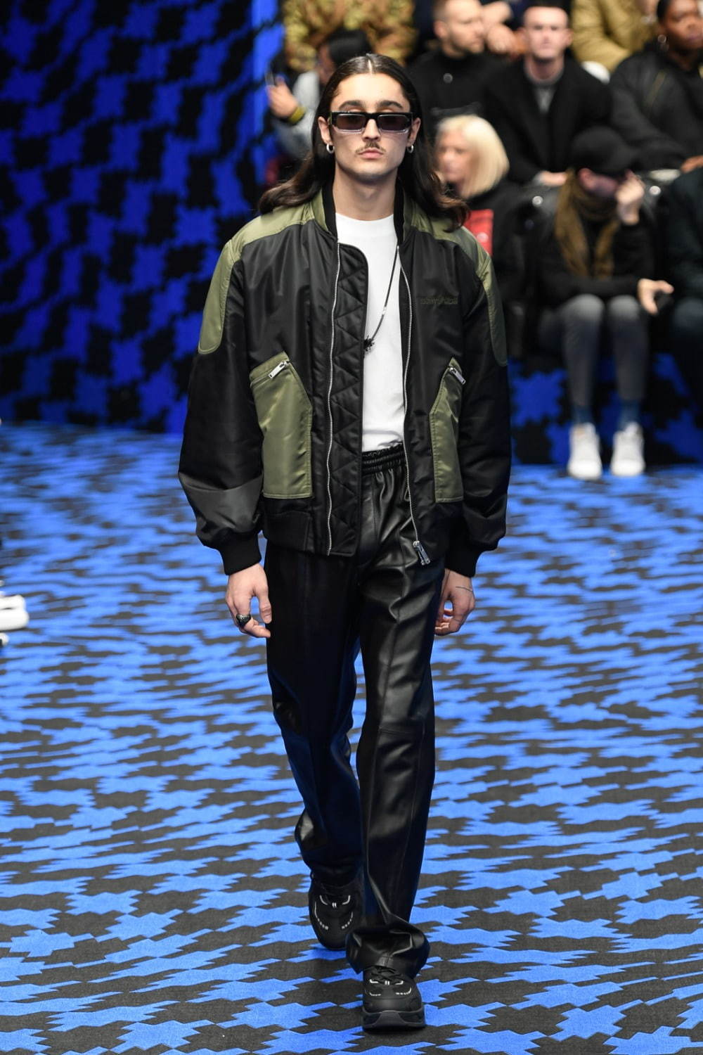 マルセロ・ブロン カウンティ・オブ・ミラン 2020-21年秋冬<span>コレクション</span> - 写真18