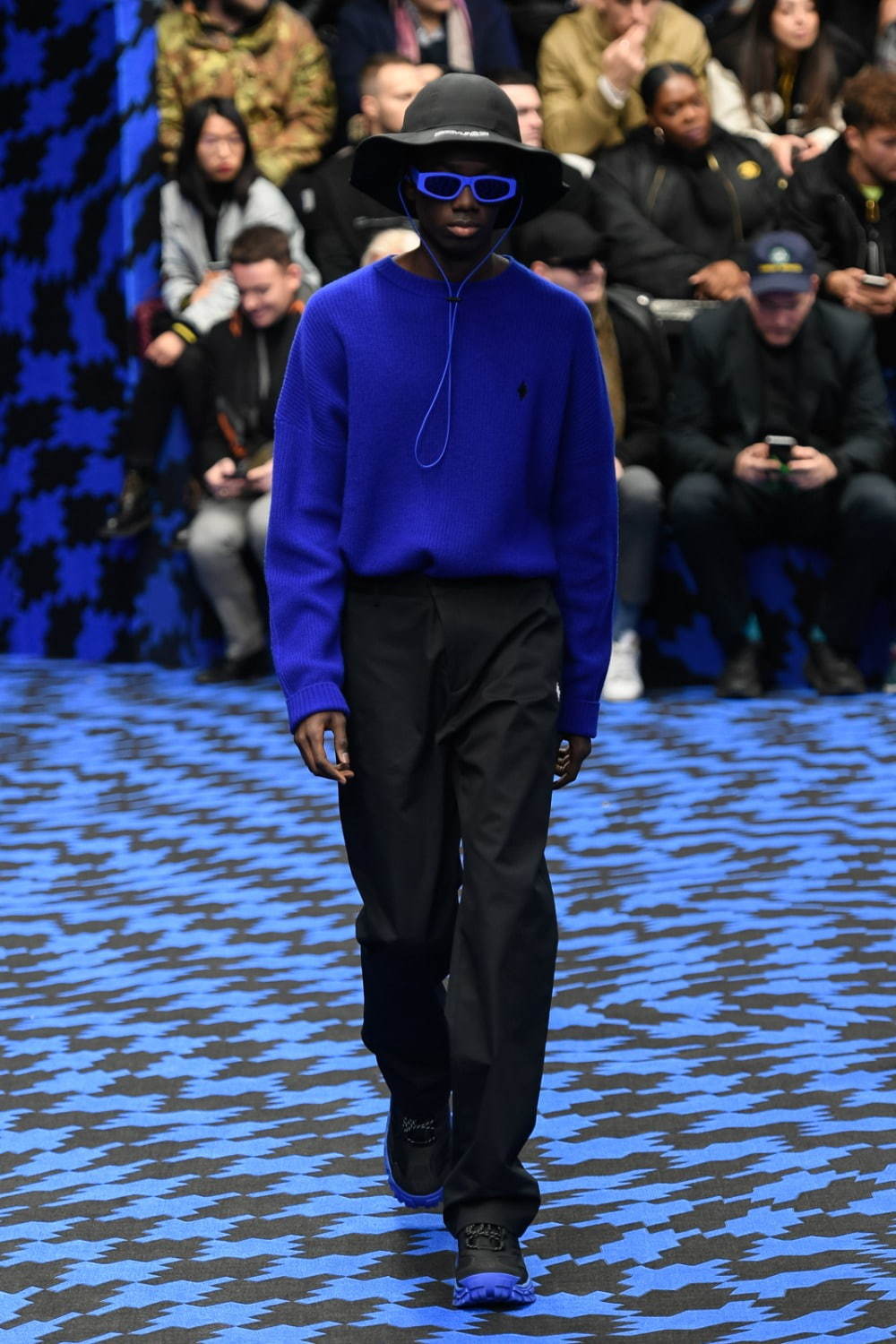 マルセロ・ブロン カウンティ・オブ・ミラン(MARCELO BURLON COUNTY OF MILAN) 2020-21年秋冬メンズコレクション シルエット - 写真32