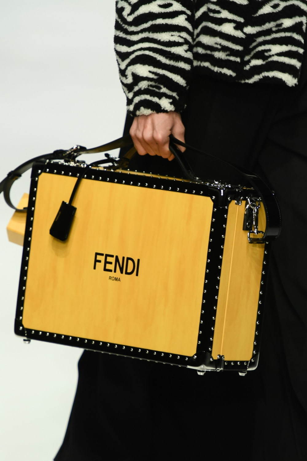 フェンディ(FENDI) 2020-21年秋冬メンズコレクション ディテール - 写真9