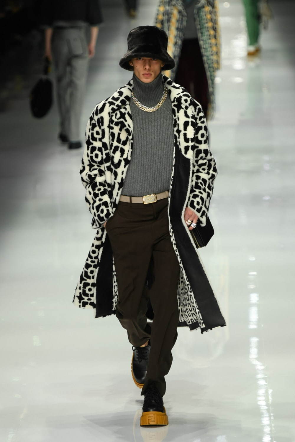 フェンディ 2020-21年秋冬<span>コレクション</span> - 写真59