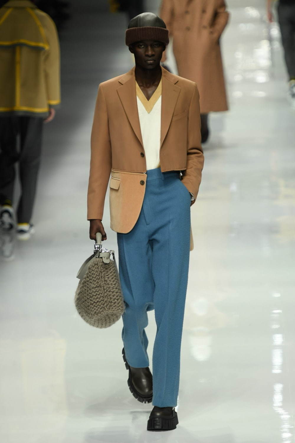 フェンディ(FENDI) 2020-21年秋冬メンズコレクション シルエット - 写真46