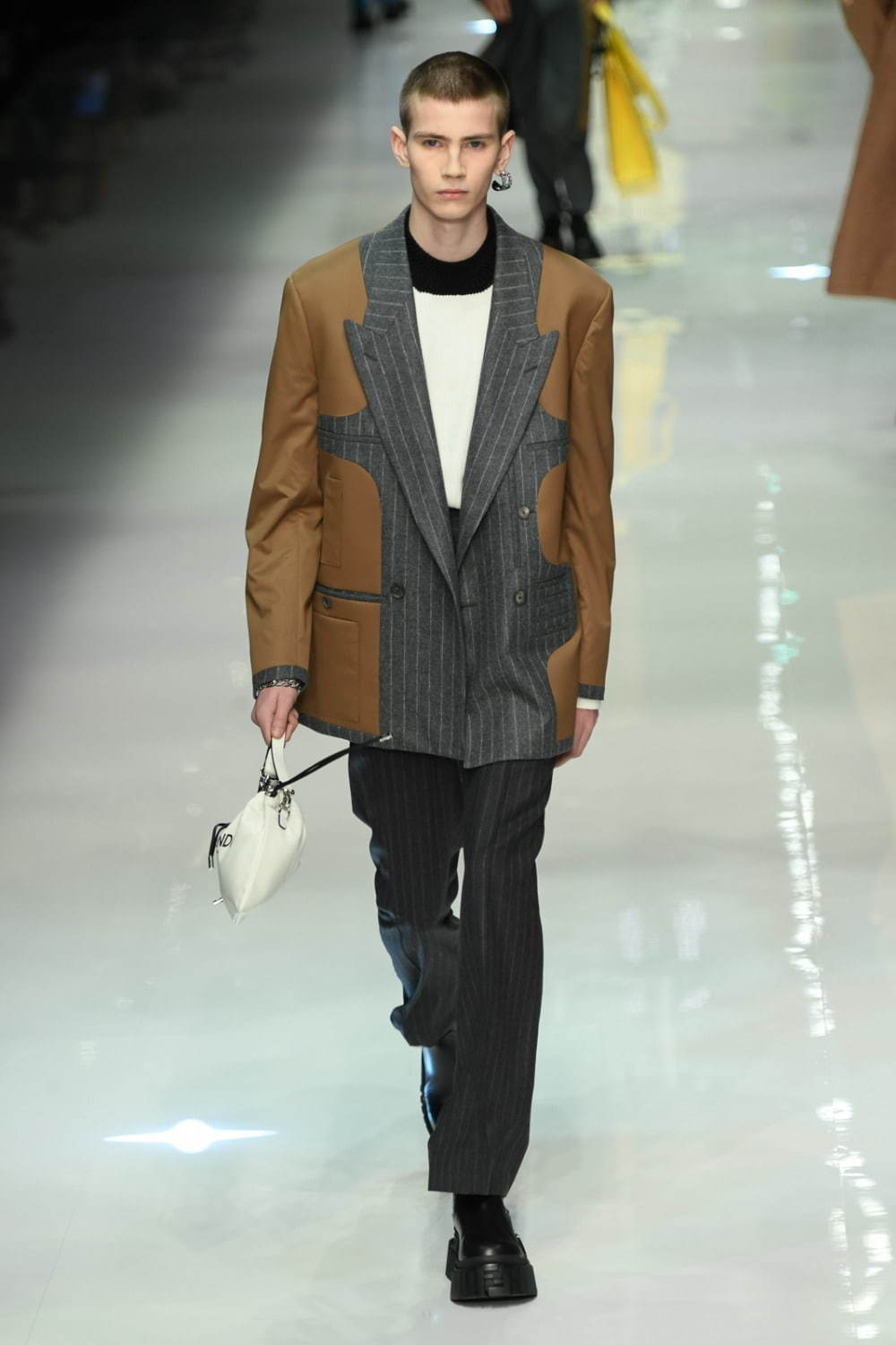 フェンディ(FENDI) 2020-21年秋冬メンズコレクション シルエット - 写真49