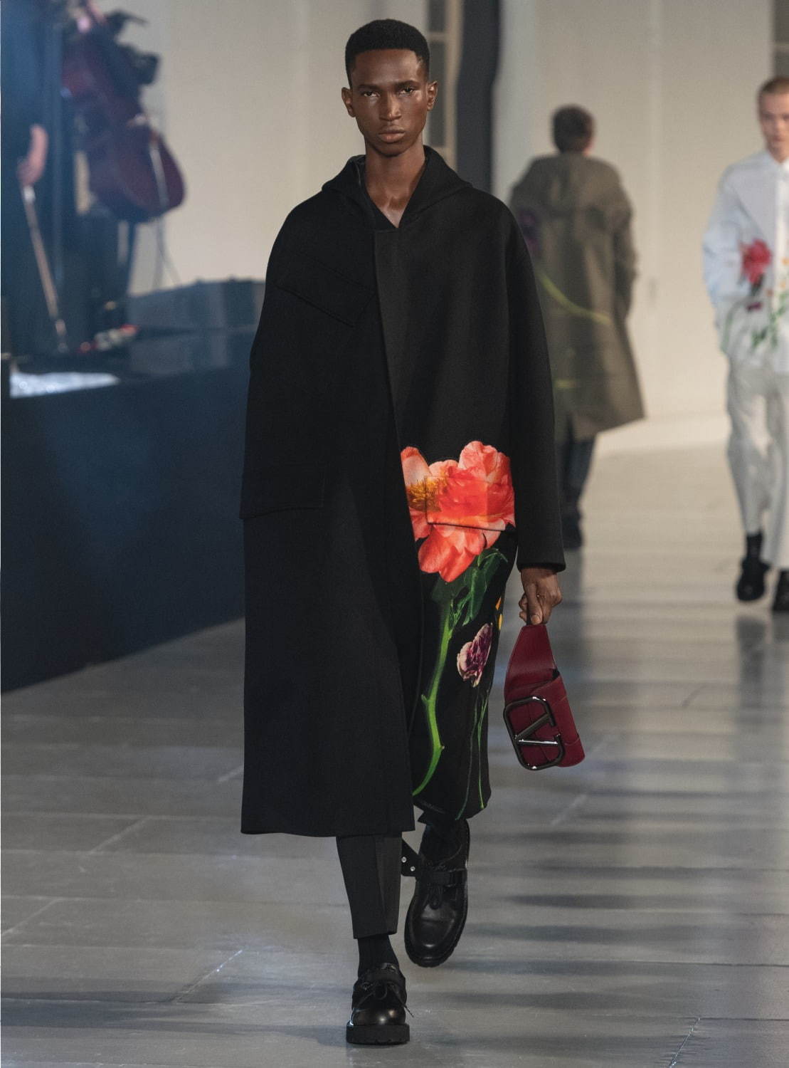 ヴァレンティノ(VALENTINO) 2020-21年秋冬メンズコレクション シルエット - 写真15