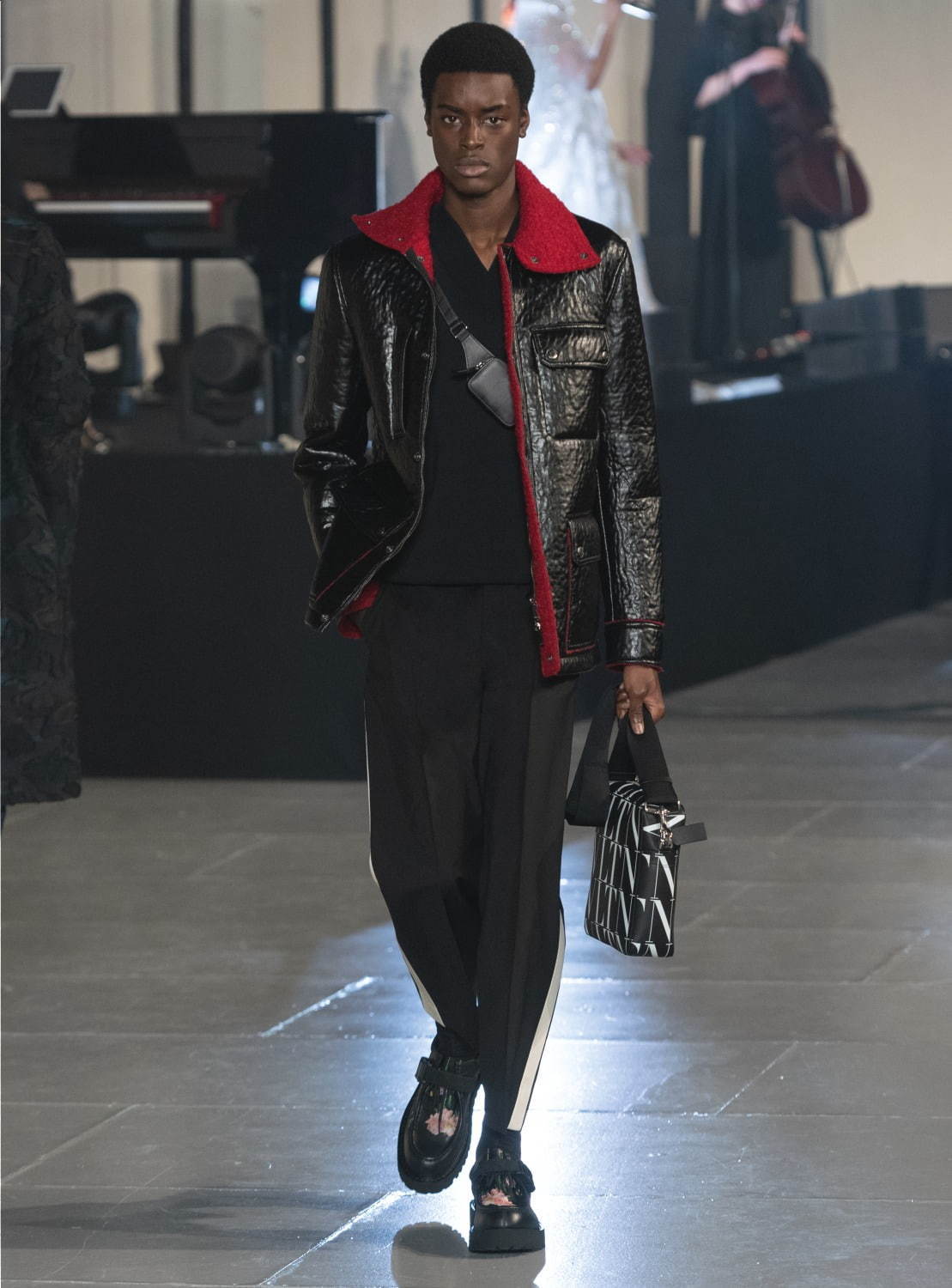 ヴァレンティノ(VALENTINO) 2020-21年秋冬メンズコレクション シルエット - 写真26