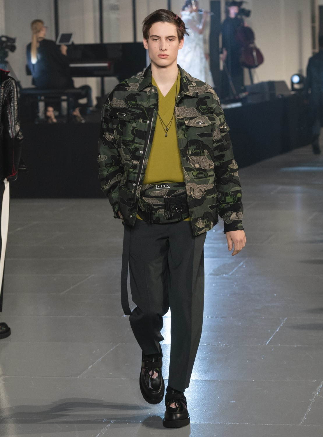 ヴァレンティノ(VALENTINO) 2020-21年秋冬メンズコレクション シルエット - 写真27