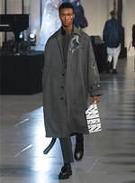 ヴァレンティノ 2020-21年秋冬メンズコレクション - ロマンティシズムを語る新テーラード｜写真13