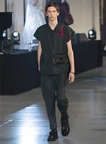 ヴァレンティノ 2020-21年秋冬メンズコレクション - ロマンティシズムを語る新テーラード｜写真17