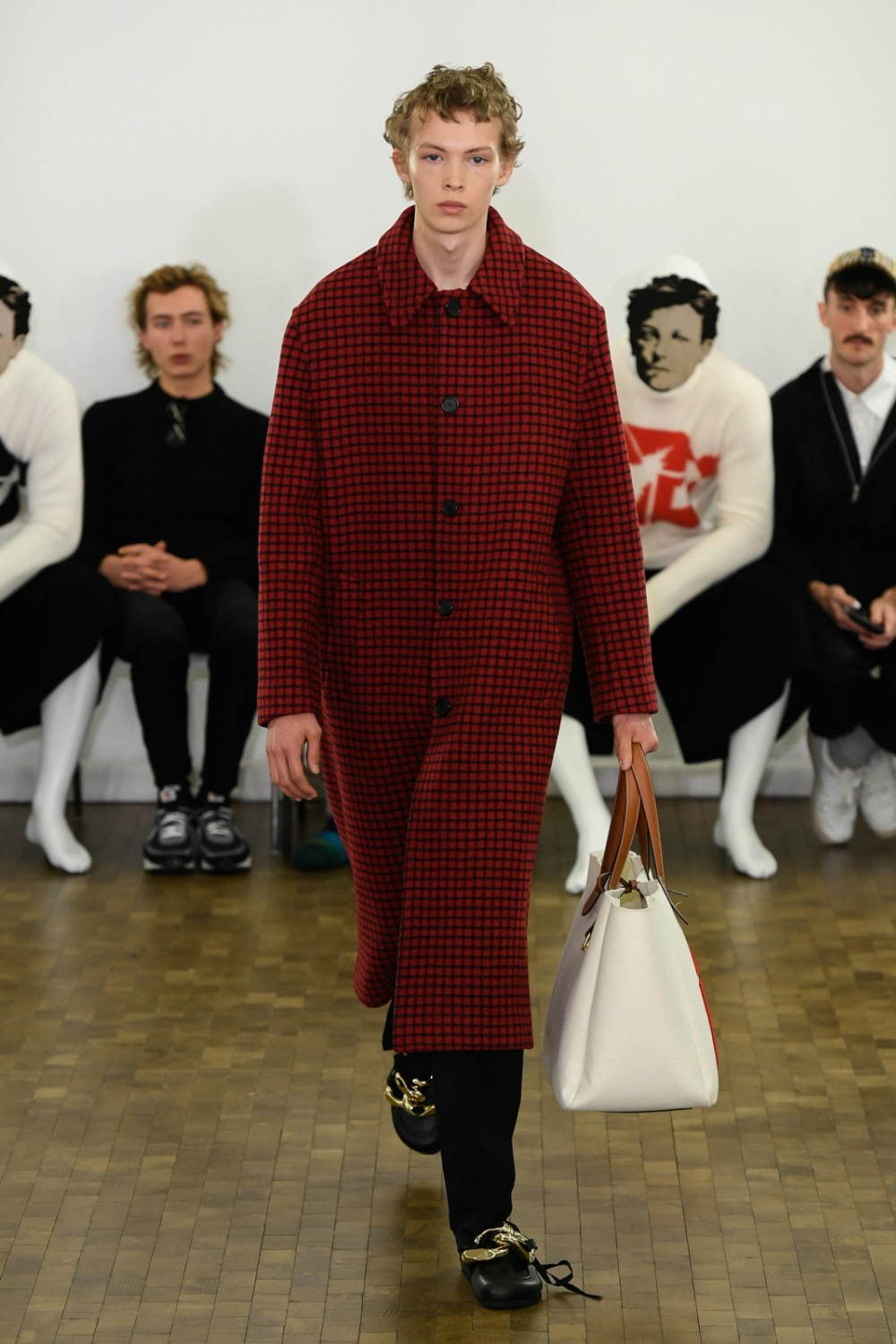 ジェイ ダブリュー アンダーソン(JW Anderson) 2020-21年秋冬メンズコレクション  - 写真40