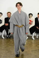 JW アンダーソン 2020年秋冬メンズコレクション - 芸術作品と捉えたファッションの新しい形｜写真8