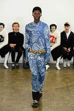 JW アンダーソン 2020年秋冬メンズコレクション - 芸術作品と捉えたファッションの新しい形｜写真22