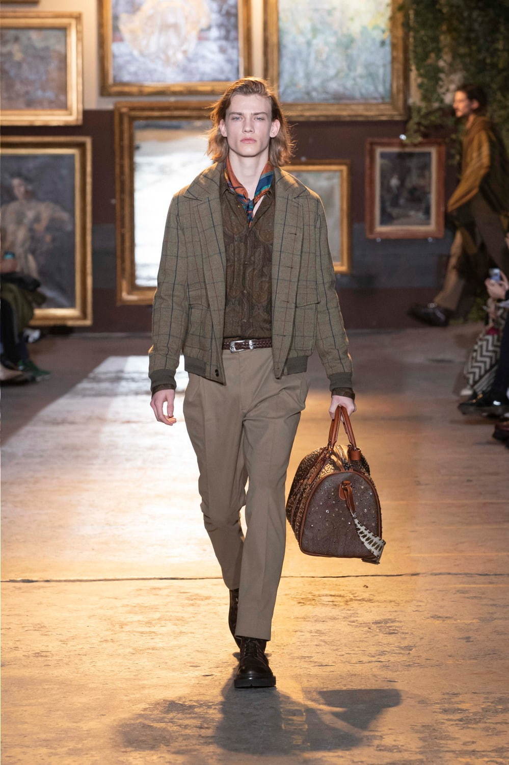 ETRO 2025年秋冬コレクション | ミラノ | 画像65枚 - FASHIONSNAP