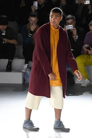 オム プリッセ イッセイ ミヤケ(HOMME PLISSÉ ISSEY MIYAKE) 2020-21年秋冬メンズコレクション  - 写真4