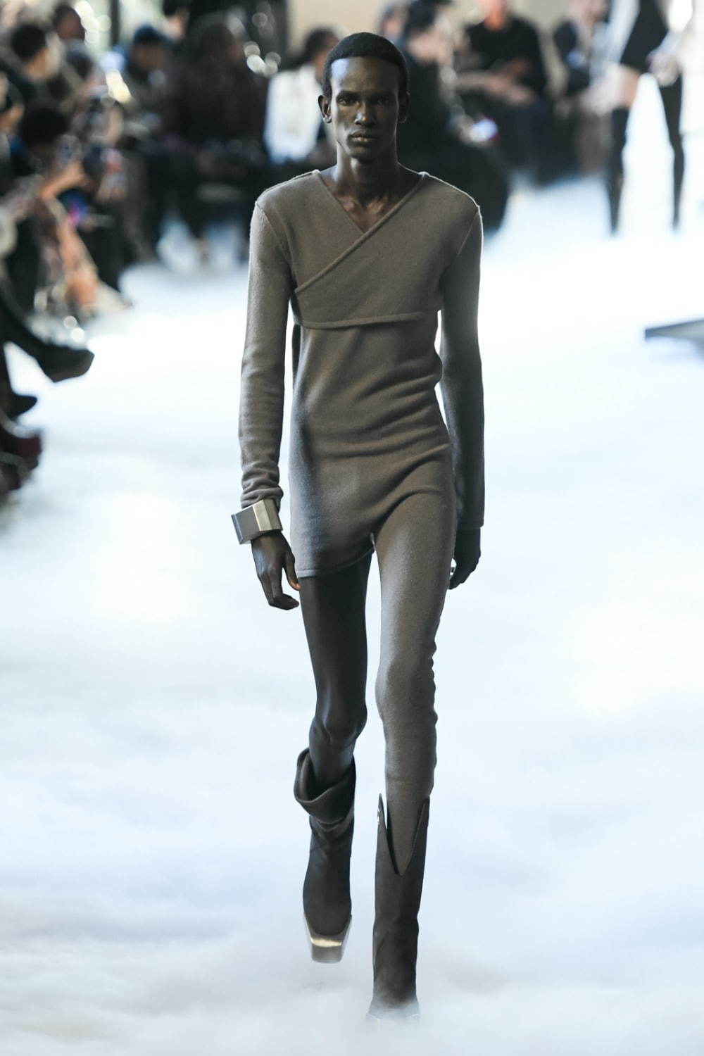 リック オウエンス Rick Owens 21年秋冬メンズコレクション ファッションプレス