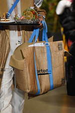 ダブレット 2020-21年秋冬コレクション - 美味しい食べ物たちが紡ぐ平和な世界｜写真43