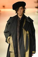 ヨウジヤマモト 2020年秋冬メンズコレクション - スタイルだけじゃない"仕掛け”も楽しむ大人テーラード｜写真3