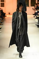 ヨウジヤマモト 2020年秋冬メンズコレクション - スタイルだけじゃない"仕掛け”も楽しむ大人テーラード｜写真51