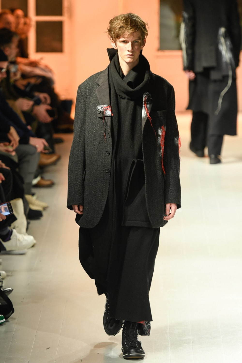 ヨウジヤマモト(Yohji Yamamoto) 2020-21年秋冬メンズコレクション シルエット - 写真22