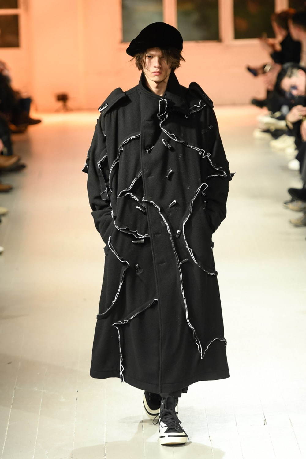 ヨウジヤマモト(Yohji Yamamoto) 2020-21年秋冬メンズコレクション  - 写真57