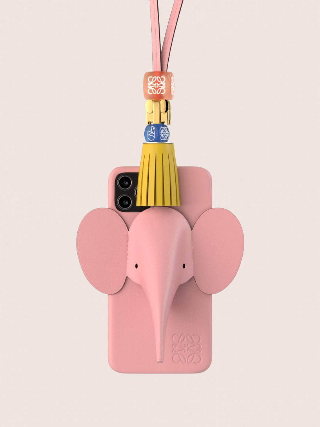 ロエベの新作“ゾウ”スマホカバー、 iPhone用X/XS/11など対応 - 鼻は 