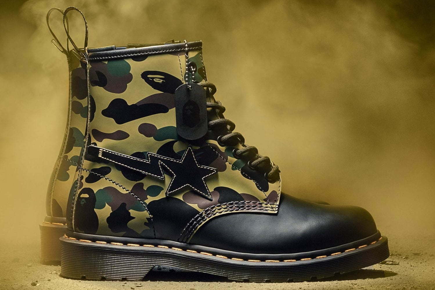 Dr.martens x bape 25cmabathingape