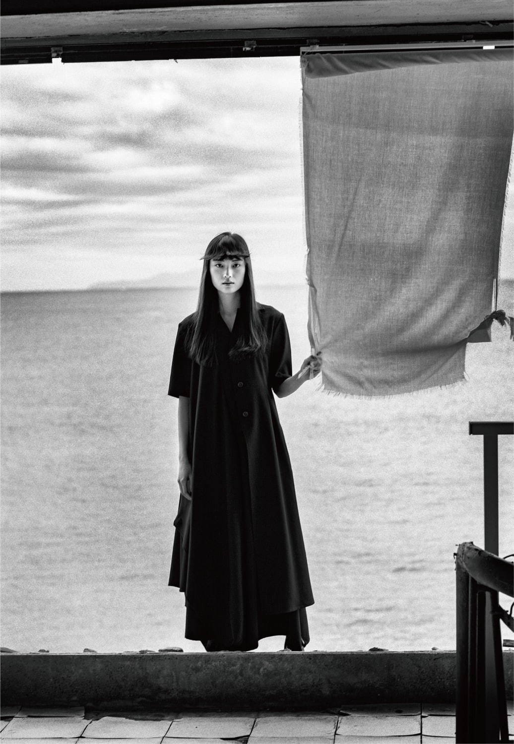 ヨウジヤマモト プリュス ノアール(YOHJI YAMAMOTO +NOIR) 2020年春夏 ...