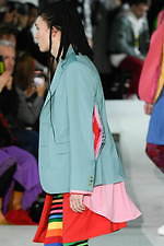 コム・デ・ギャルソン オム プリュス 2020秋冬コレクション - カラフルな色柄が回る万華鏡の世界｜写真33