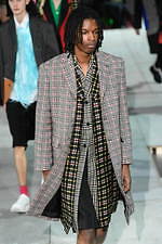 コム・デ・ギャルソン オム プリュス 2020秋冬コレクション - カラフルな色柄が回る万華鏡の世界｜写真37