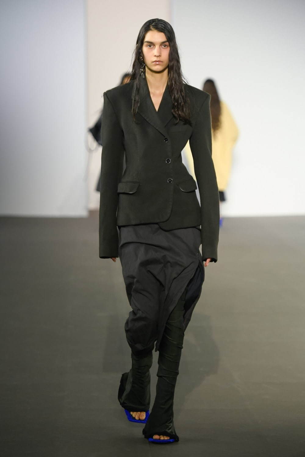 アクネ ストゥディオズ(Acne Studios) 2020-21年秋冬ウィメンズコレクション  - 写真34