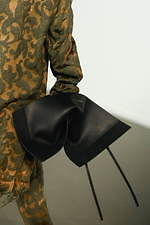 アクネ ストゥディオズ 2020年秋冬ウィメンズコレクション - 心地よい違和感が繋げる印象深さ｜写真6