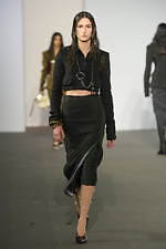 アクネ ストゥディオズ 2020年秋冬ウィメンズコレクション - 心地よい違和感が繋げる印象深さ｜写真36