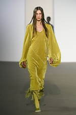 アクネ ストゥディオズ 2020年秋冬ウィメンズコレクション - 心地よい違和感が繋げる印象深さ｜写真48