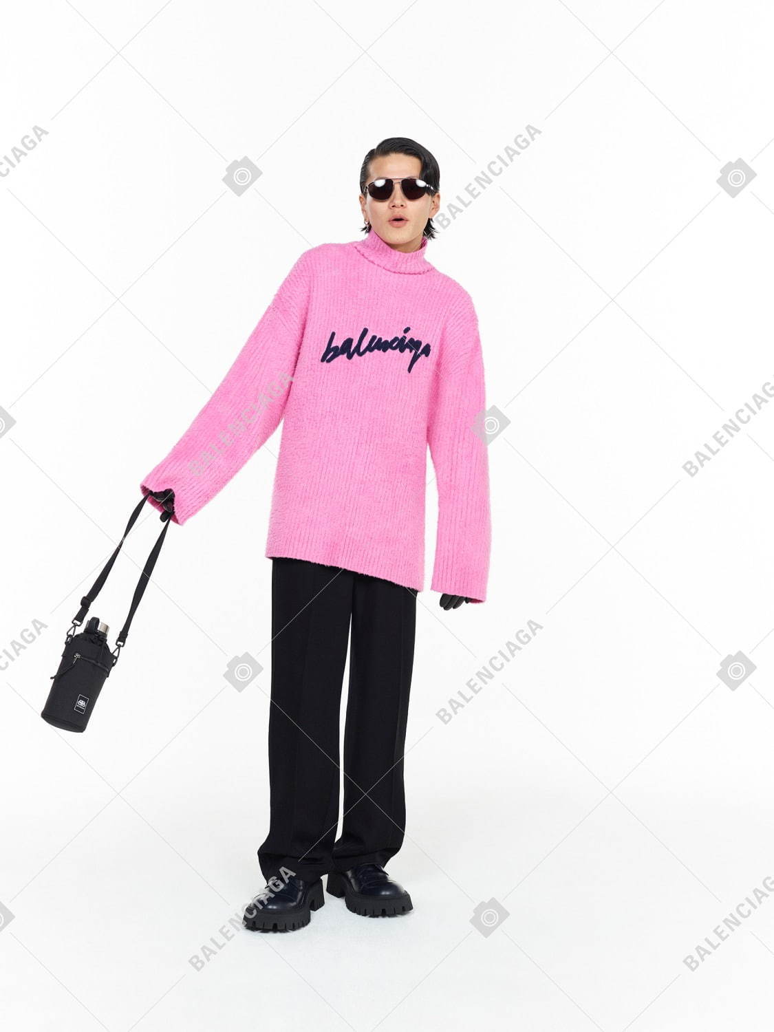 メンズ ピンクのセーター ニット を使ったコーディネート ファッションプレス
