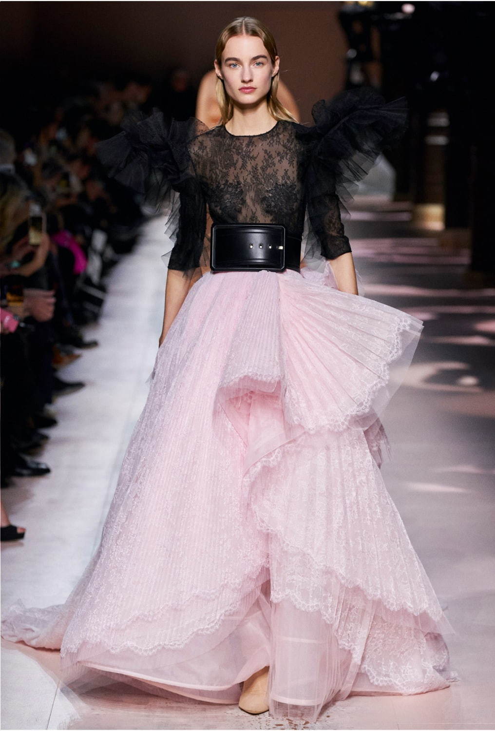 ジバンシィ オートクチュール(Givenchy Haute Couture) 2020年春夏ウィメンズコレクション  - 写真30
