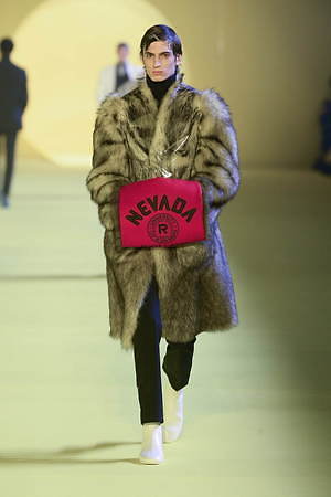 ラフ シモンズ(RAF SIMONS) 2020-21年秋冬メンズコレクション  - 写真15