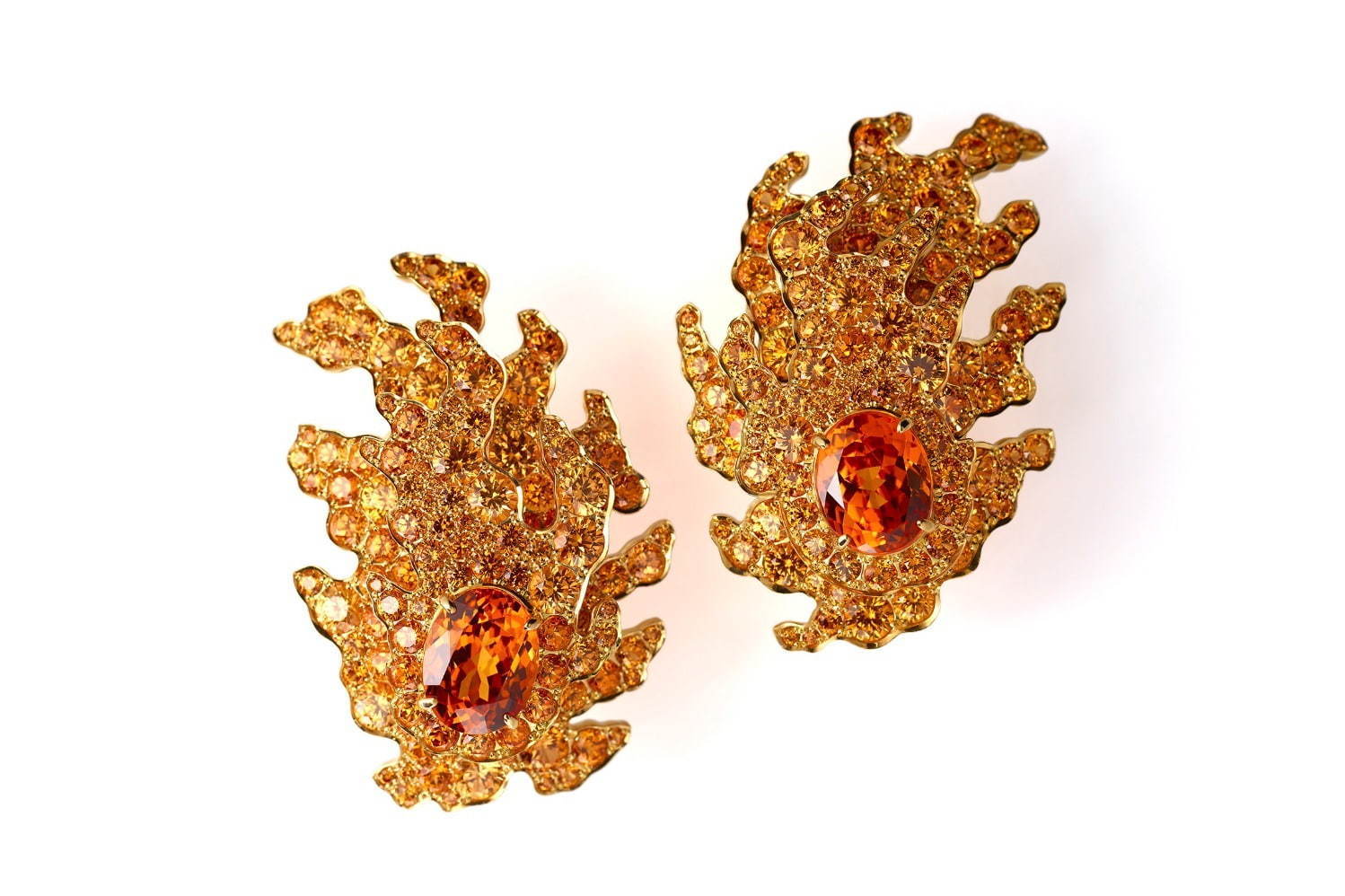 「京ノ祭」Earrings 750YG, Garnet 3,663,000円＋税