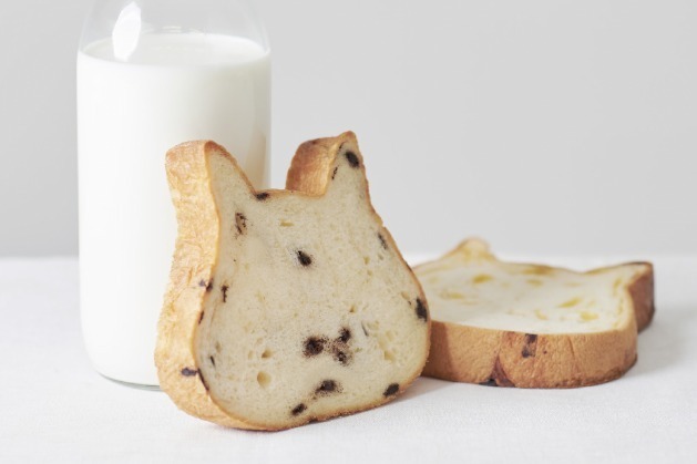 「ねこねこ食パン」