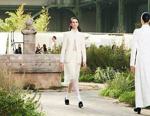 シャネル オートクチュール(CHANEL Haute Couture) 2020年春夏ウィメンズコレクション  - 写真30