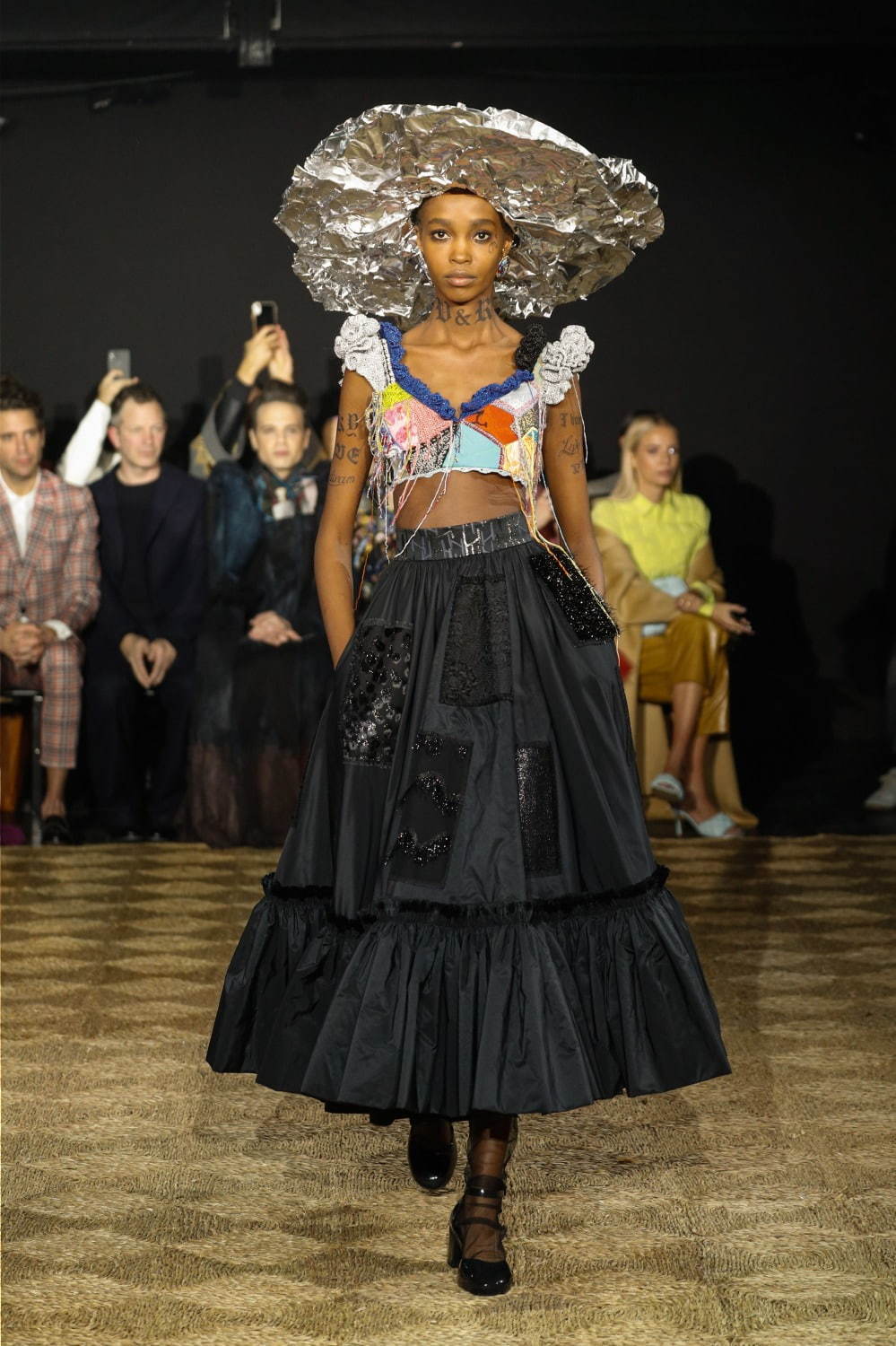 ヴィクター＆ロルフ オートクチュール(VIKTOR & ROLF Haute Couture) 2020年春夏ウィメンズコレクション  - 写真12