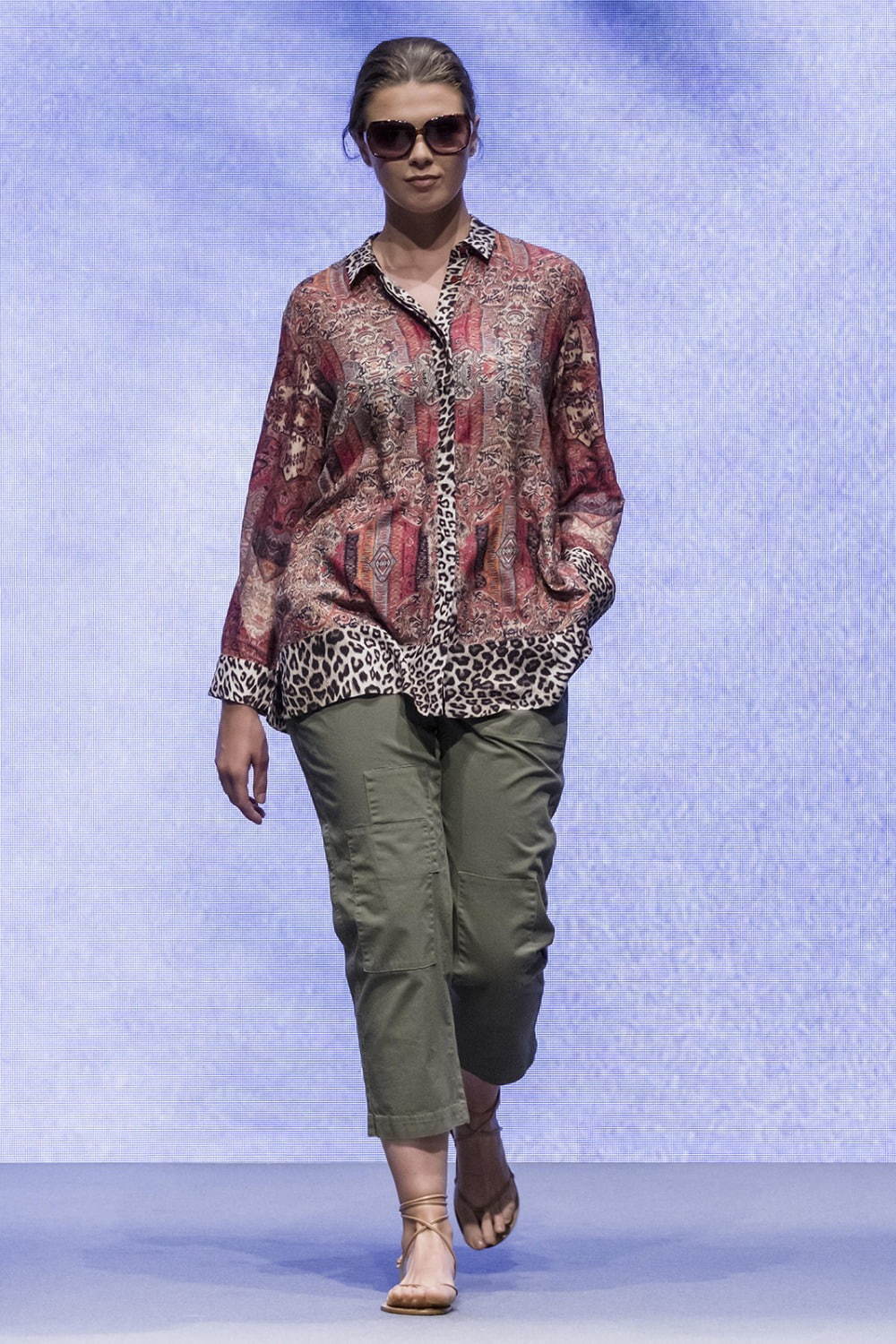 マリナ リナルディ 2020年春夏｜female カーゴパンツ